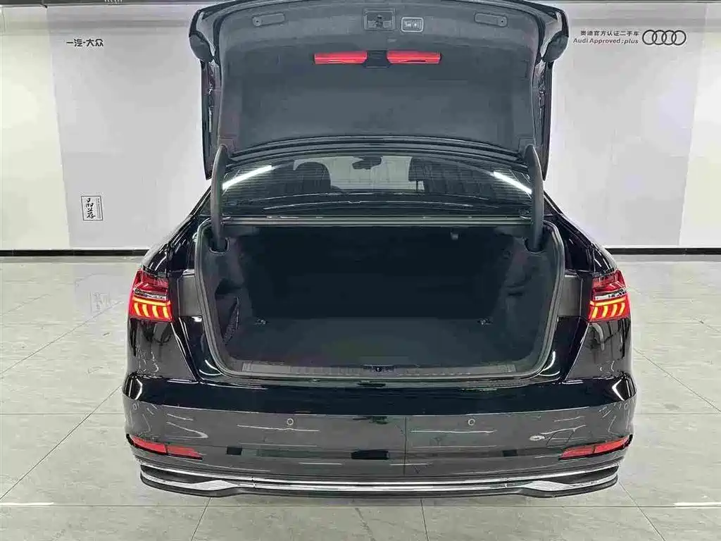 Audi A6L — миниатюра 6