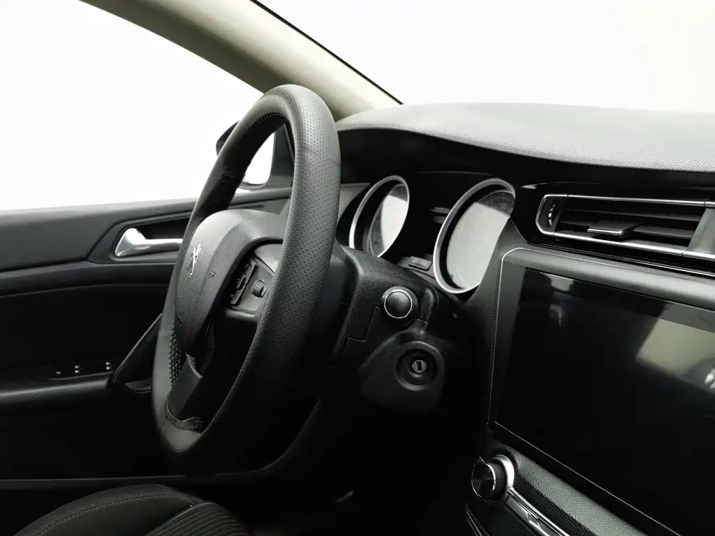 Peugeot 408 — миниатюра 22