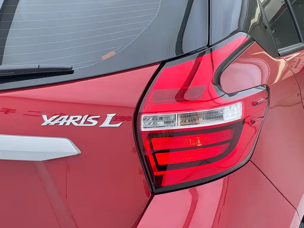 TOYOTA YARIS L ZHIXUAN