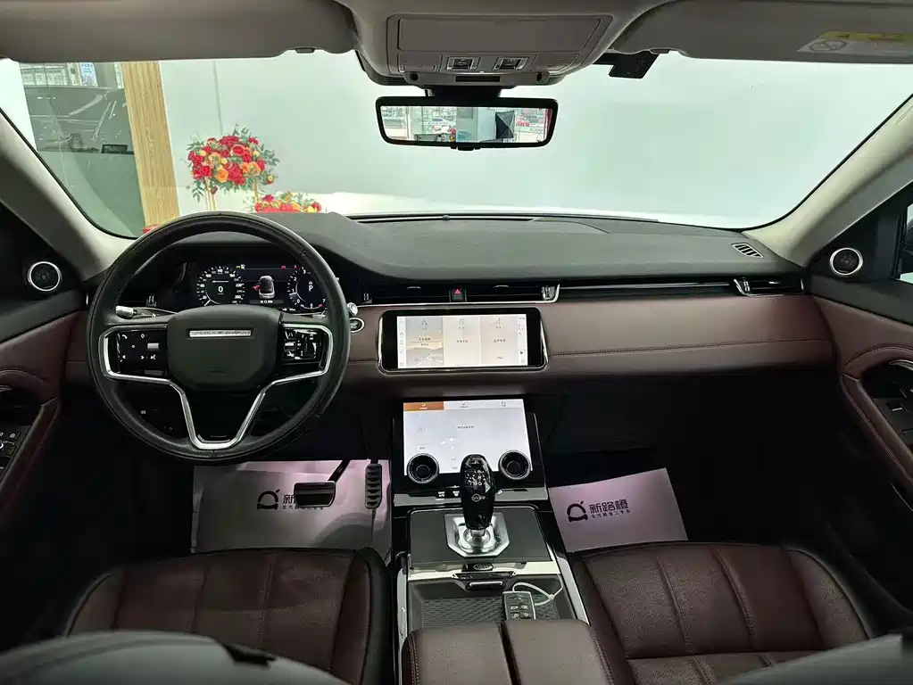Land Rover Evoque — миниатюра 8