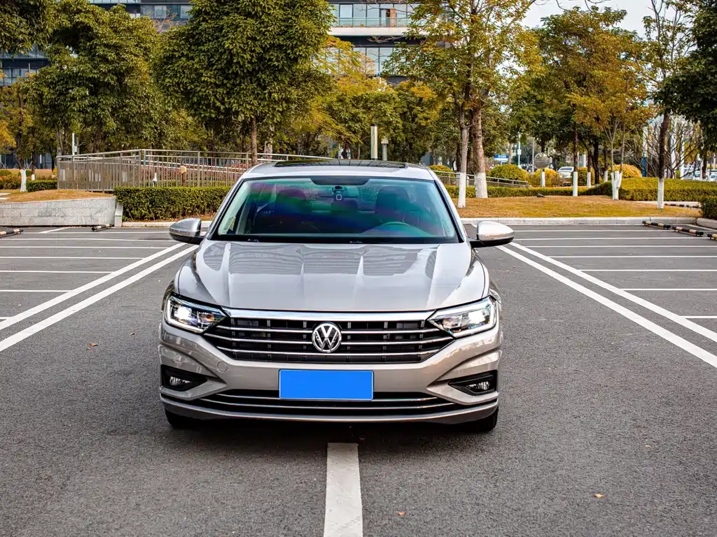 Volkswagen Sagitar — миниатюра 2