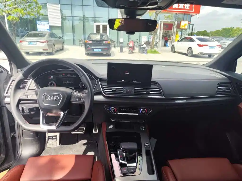 Audi Q5L — миниатюра 7