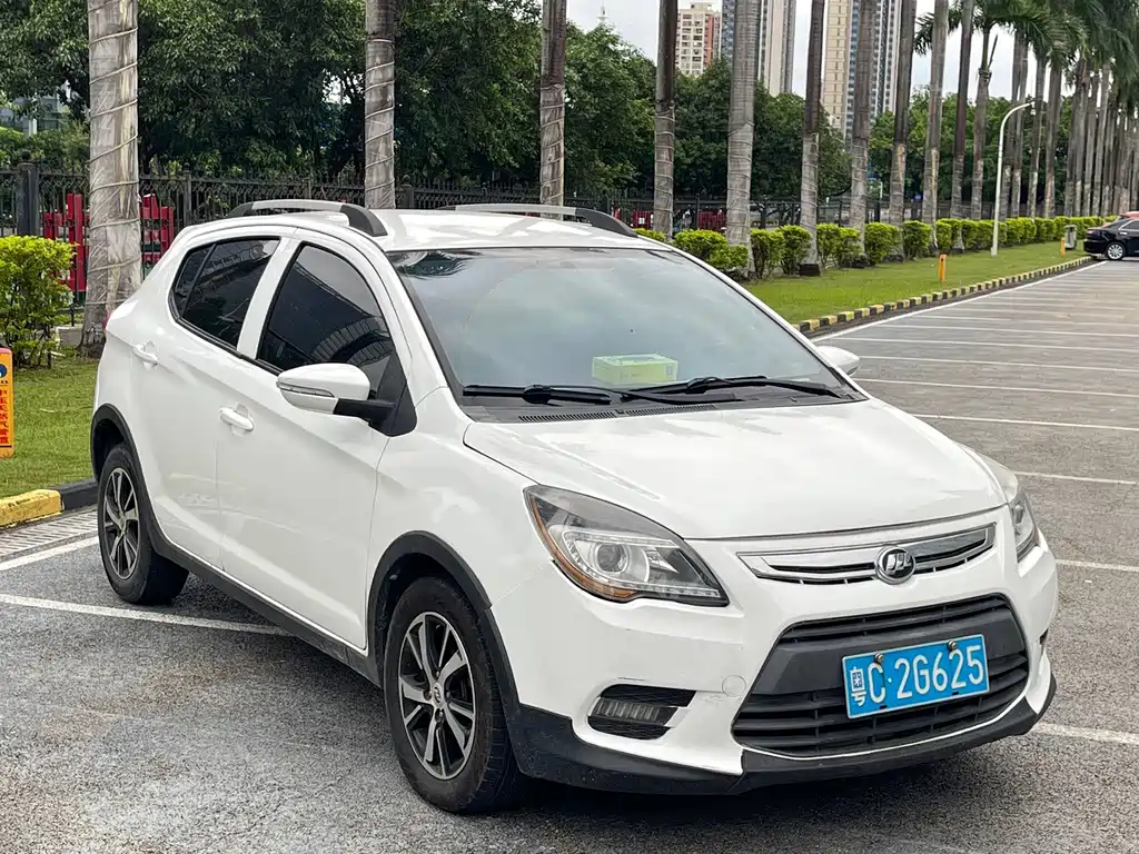 Lifan 力帆X50 — миниатюра 3