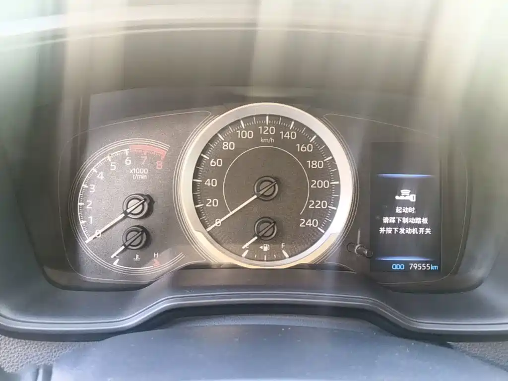 Toyota Corolla — миниатюра 12