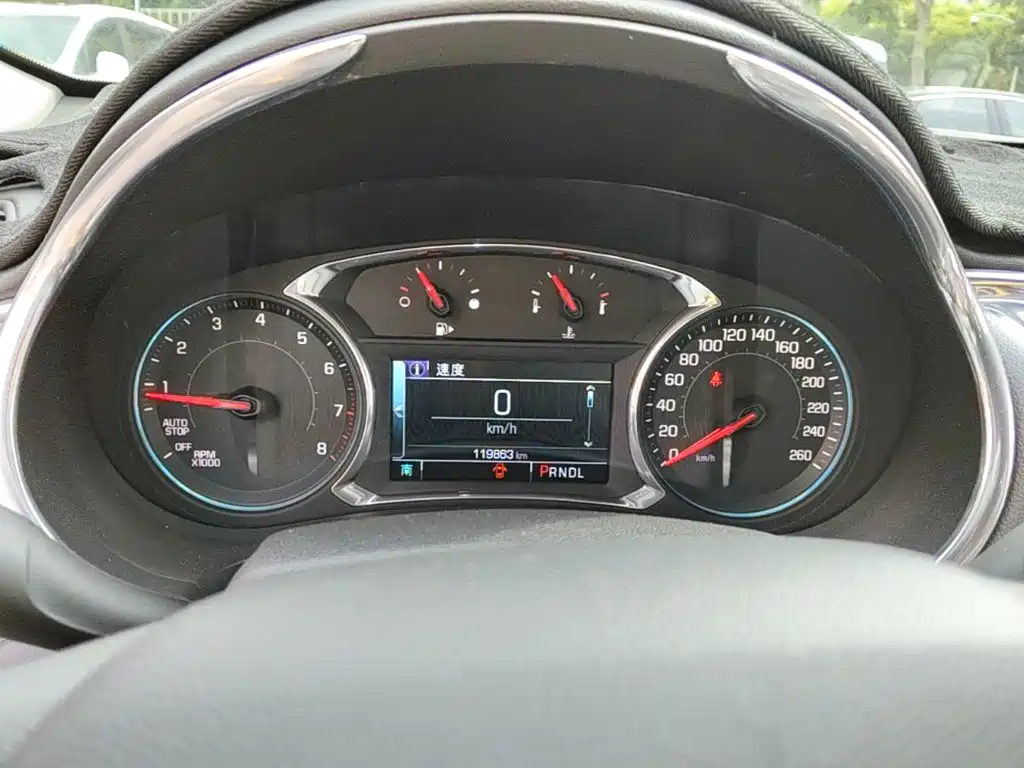 Chevrolet Malibu XL — миниатюра 12