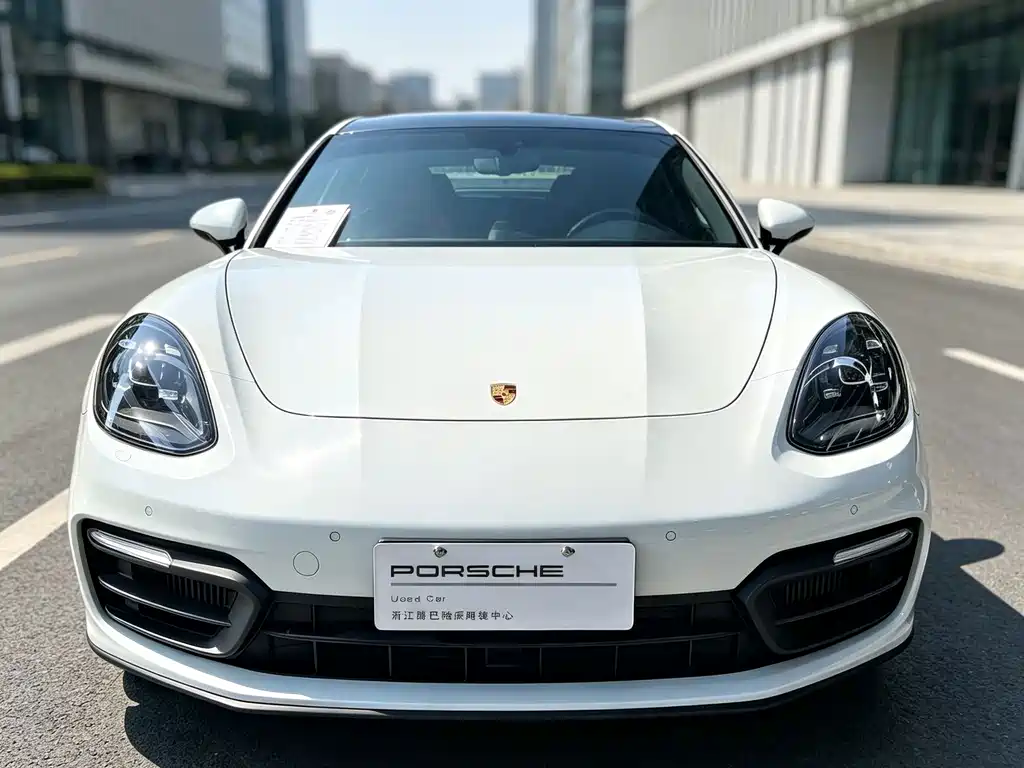 Porsche Panamera — миниатюра 2