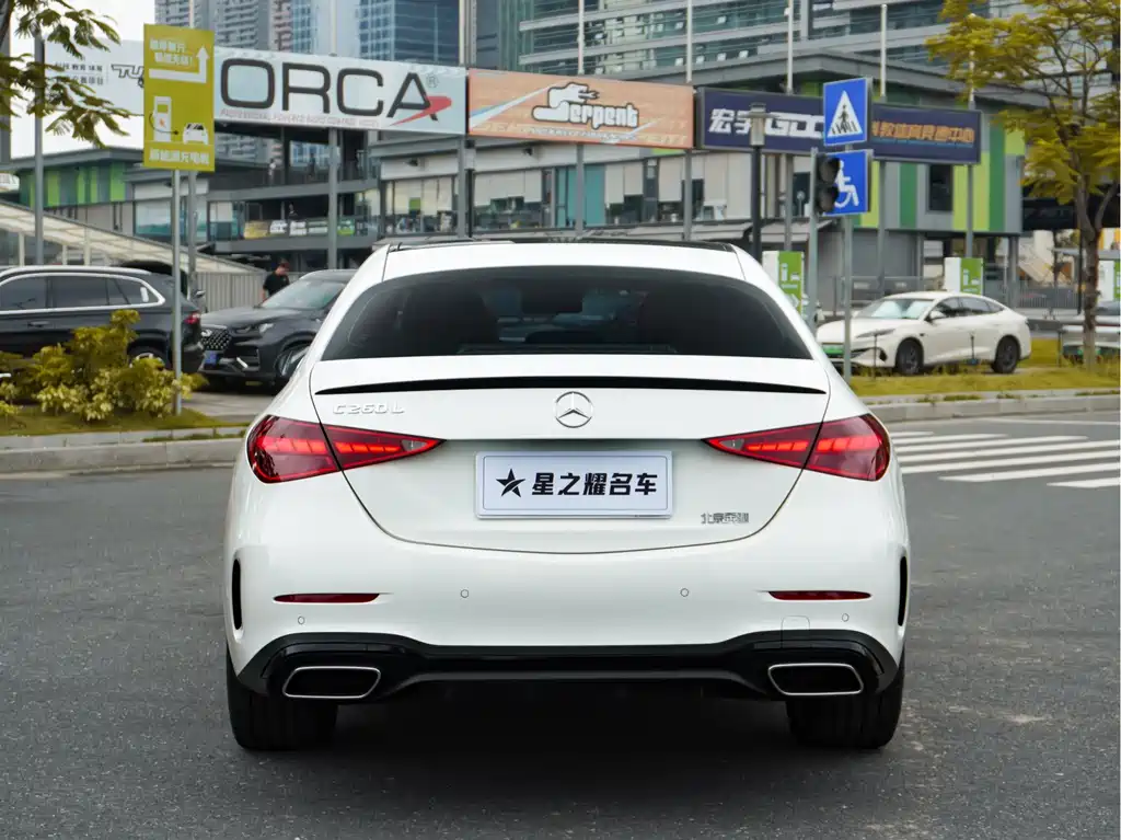 Mercedes-Benz C-Class — миниатюра 5