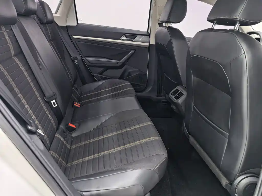 Volkswagen Lavida — миниатюра 12