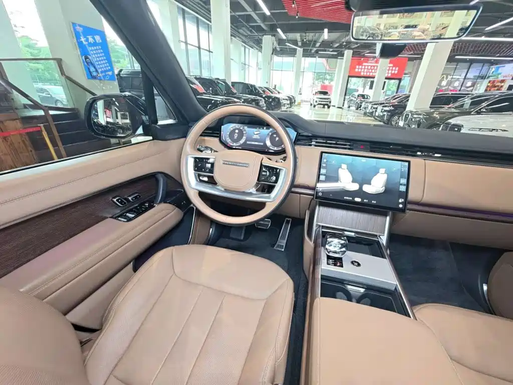 Land Rover Range Rover — миниатюра 17