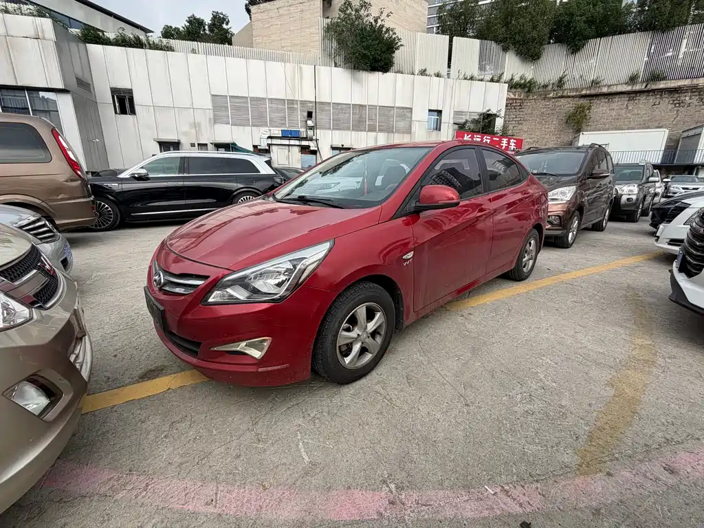 Hyundai Verna — миниатюра 3