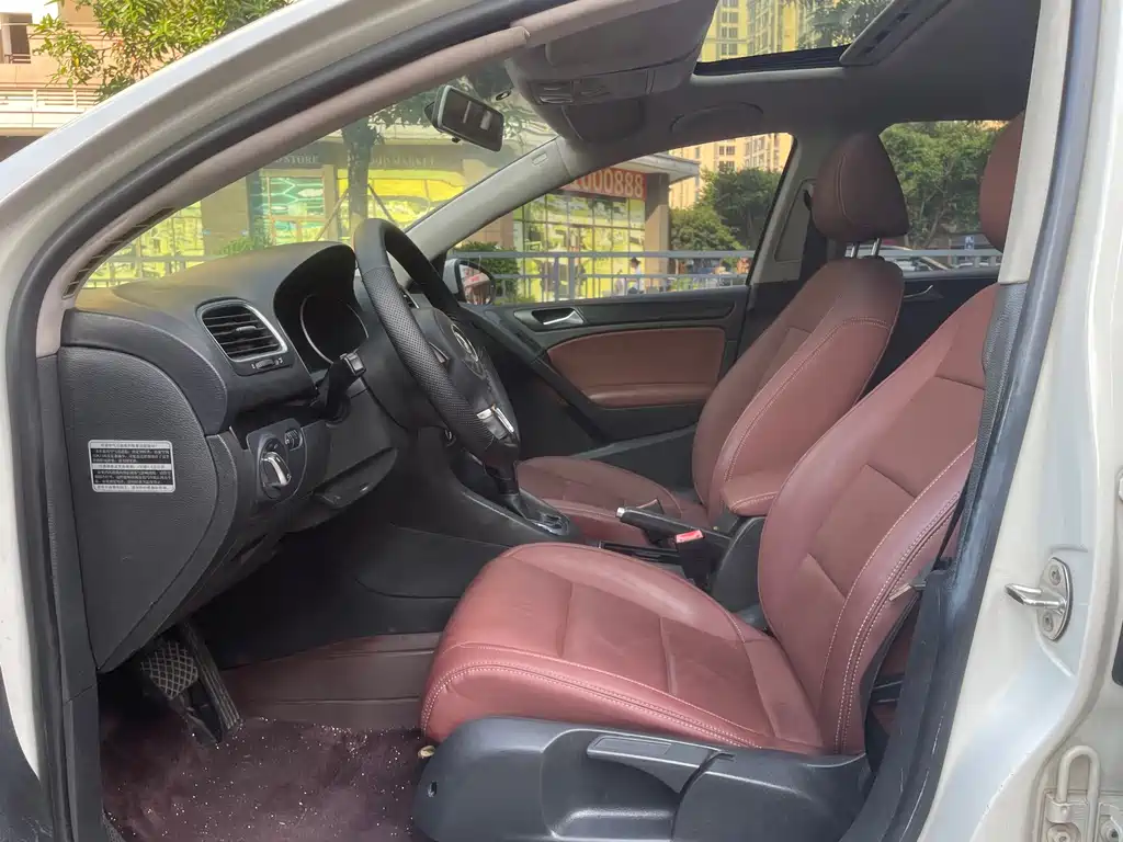 Volkswagen Golf — миниатюра 10