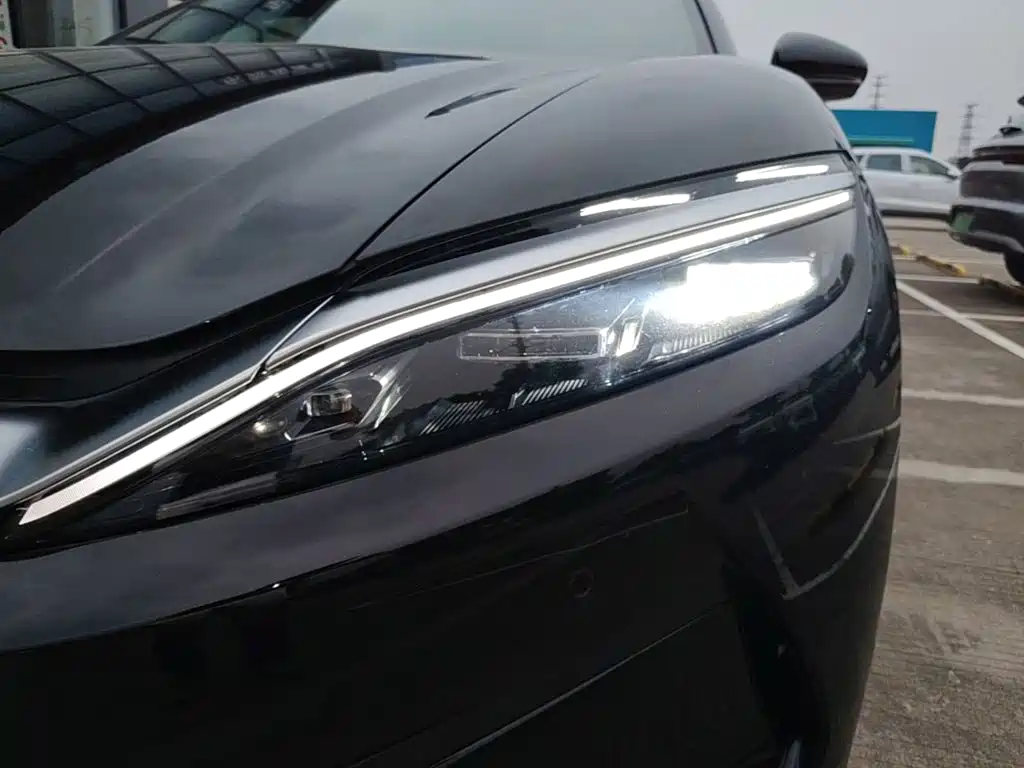 BYD Han L — миниатюра 24