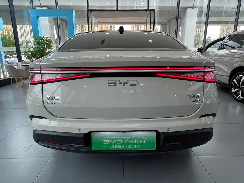 BYD Seal 07 DM-i — миниатюра 14