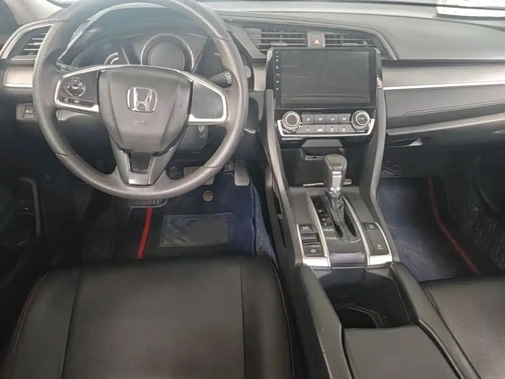 Honda Civic — миниатюра 10