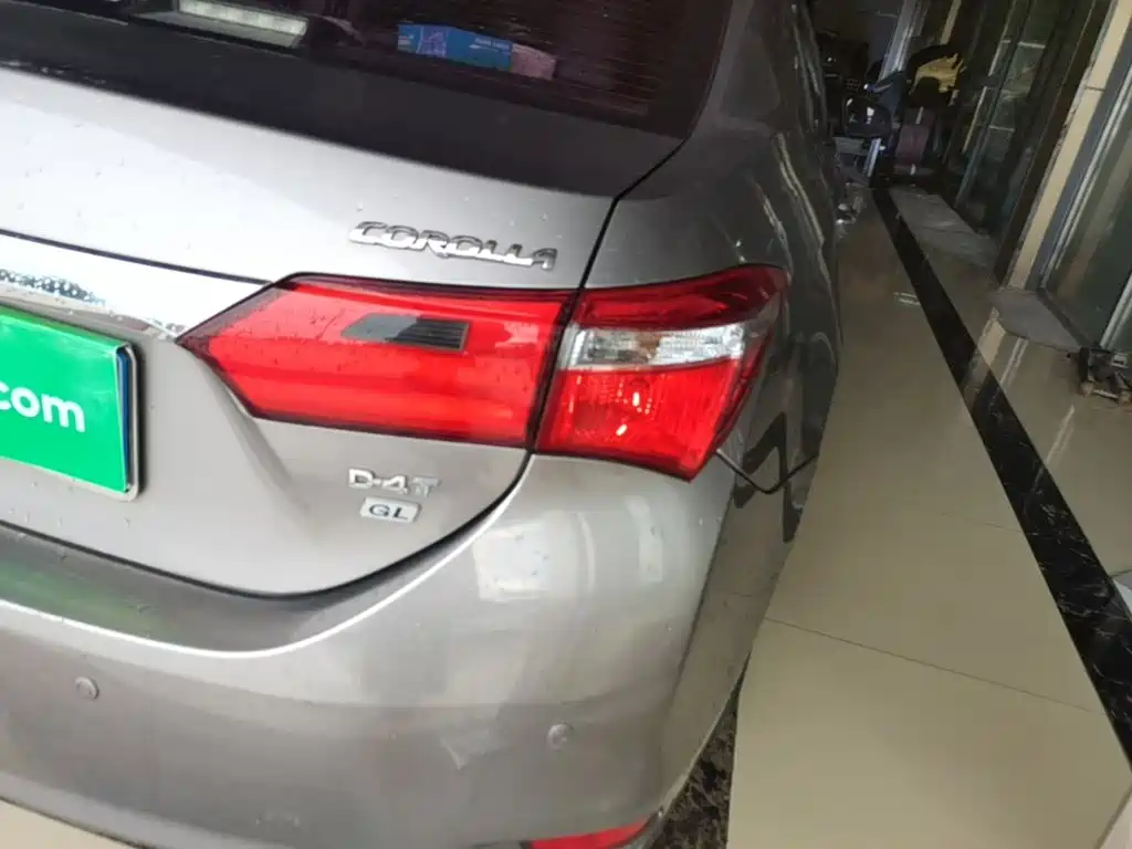 Toyota Corolla — миниатюра 8