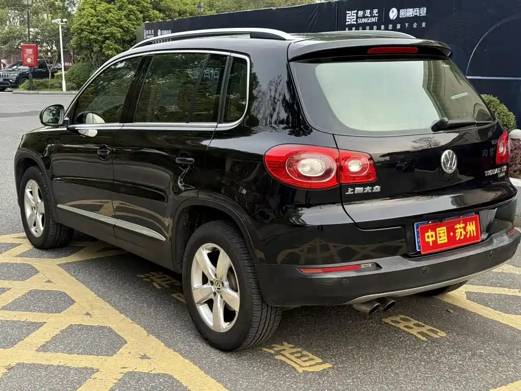 Volkswagen Tiguan — миниатюра 2