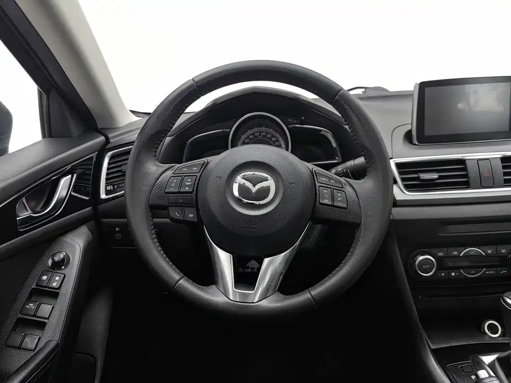 Mazda 3 Axela — миниатюра 11