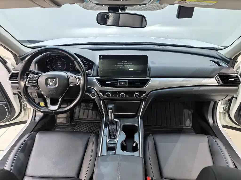 Honda Accord — миниатюра 14