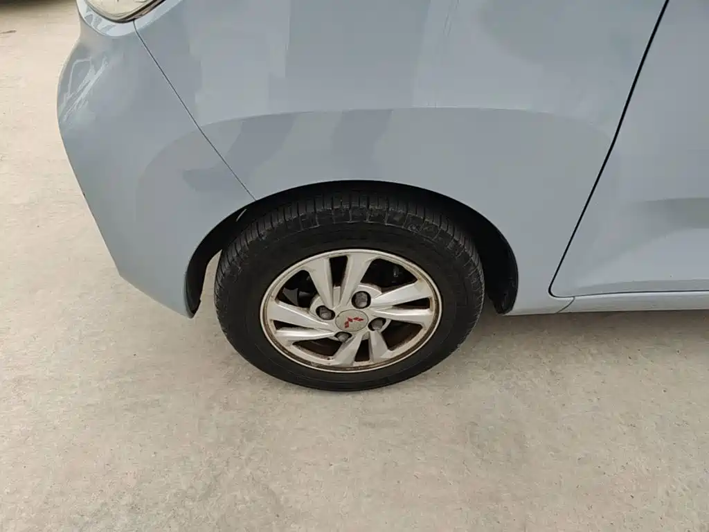 Wuling MINIEV — миниатюра 23
