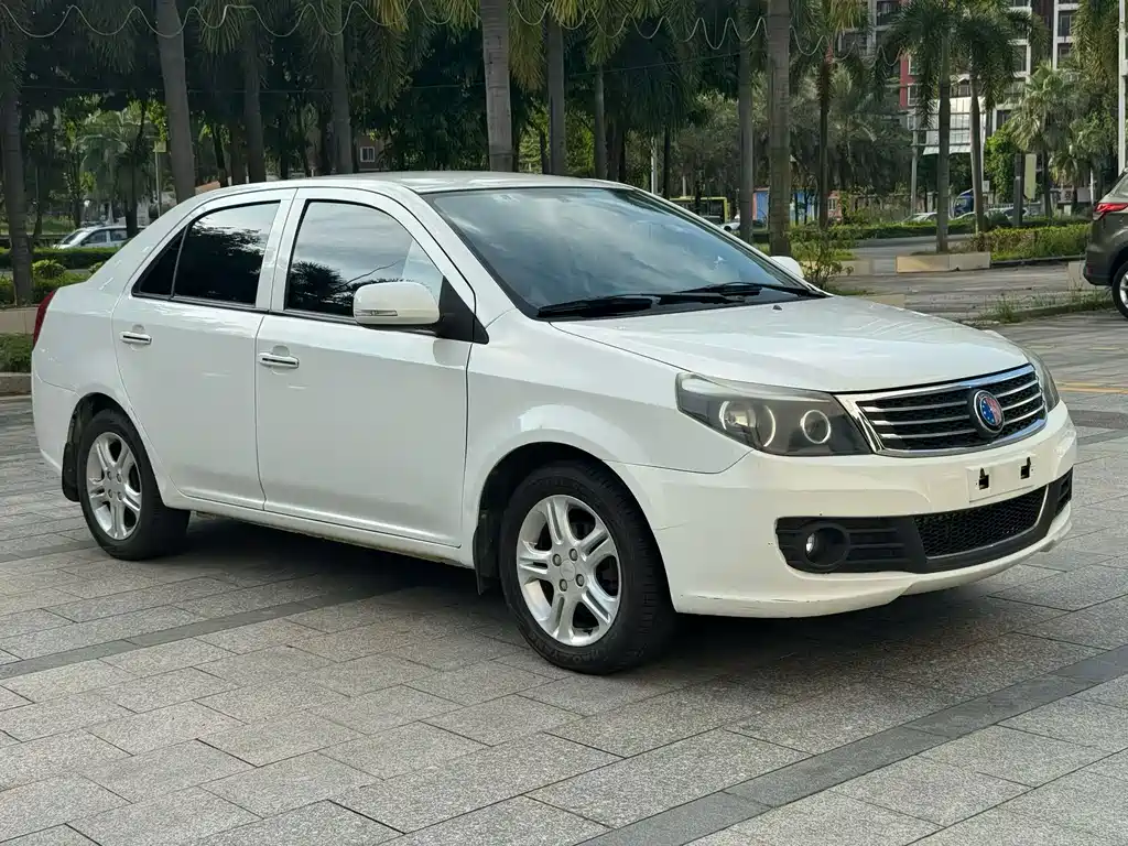 Geely King Kong — миниатюра 3