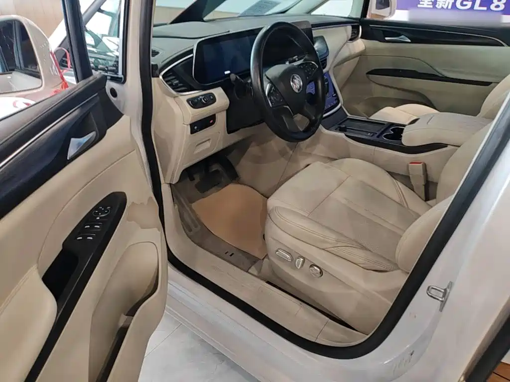 Buick GL8 — миниатюра 15