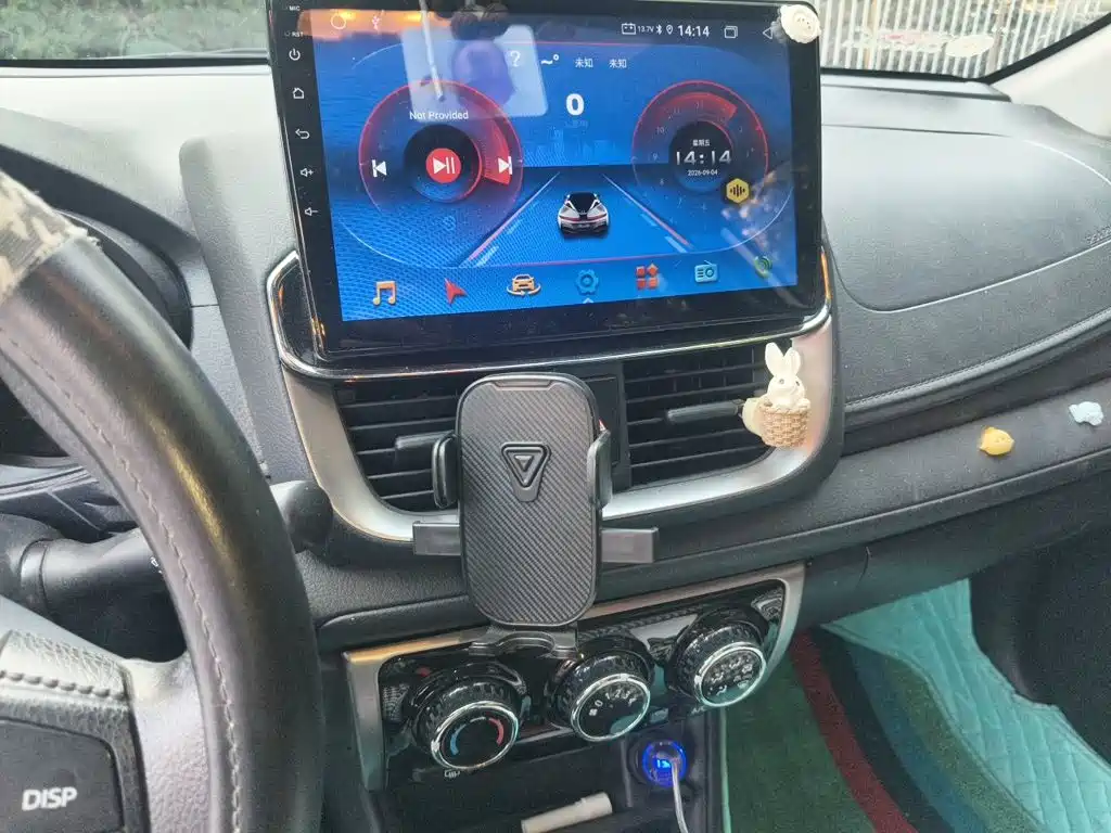 Toyota Yaris L — миниатюра 9