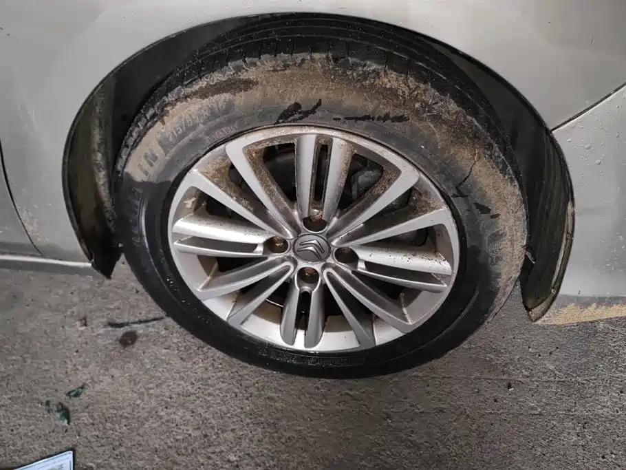 Citroen C4L — миниатюра 6