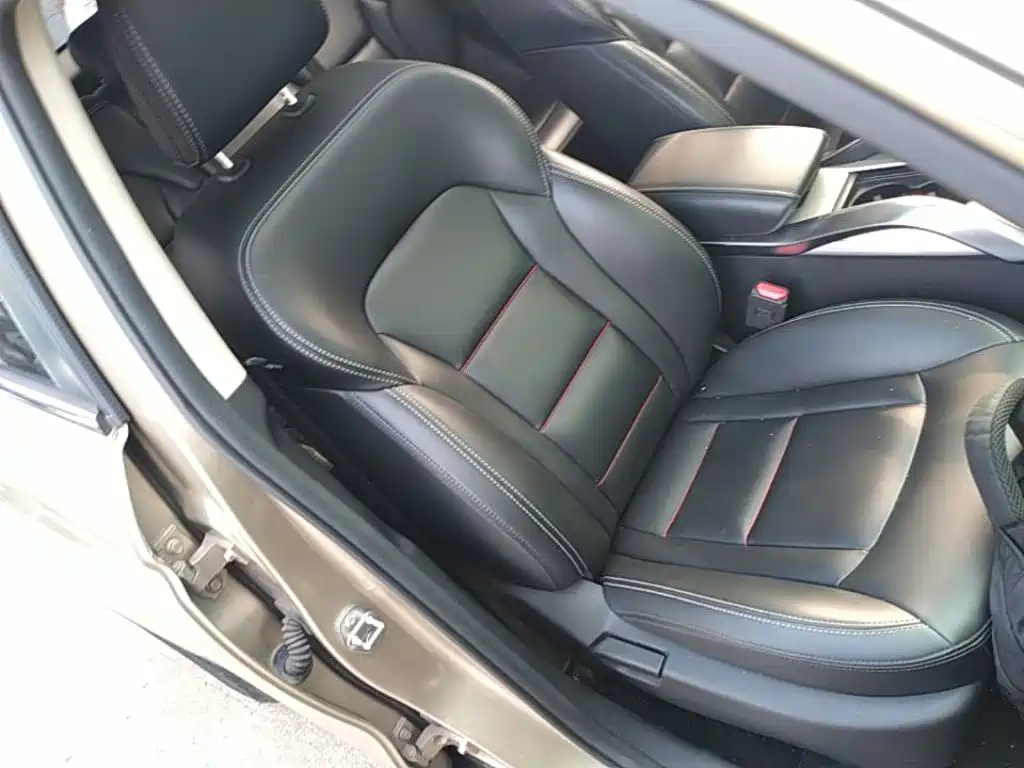 Geely Boyue — миниатюра 25