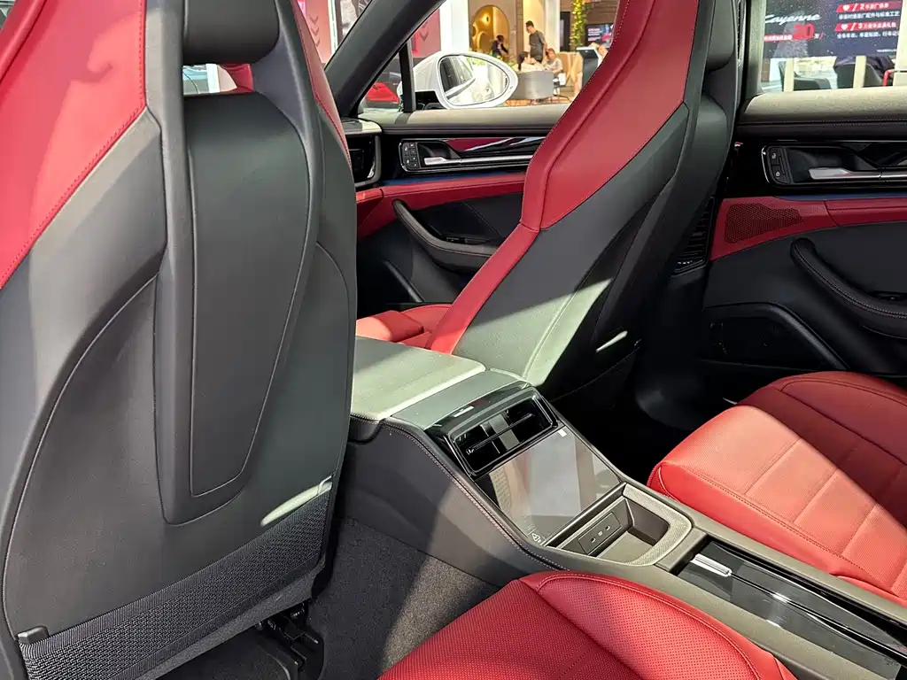 Porsche Panamera — миниатюра 5