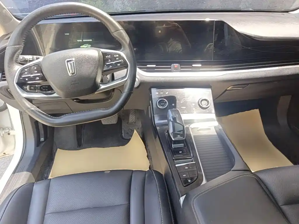 Bestune B70 2022 2.0T AT Premium