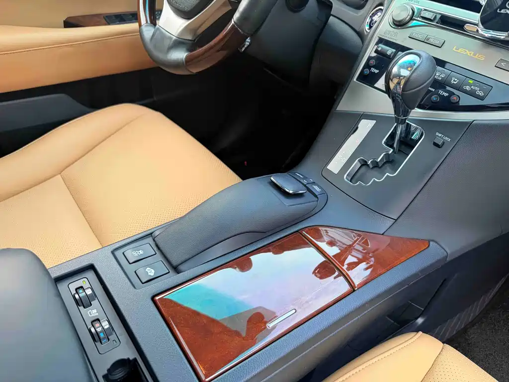 Lexus RX Classic — миниатюра 15