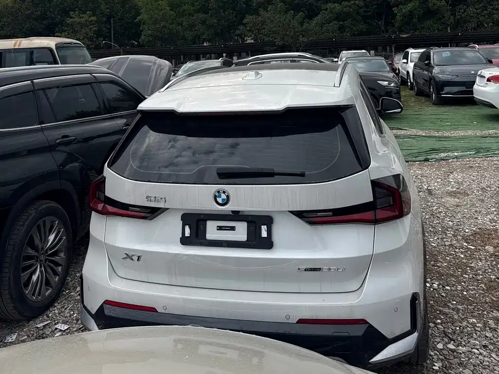 BMW X1 — миниатюра 4