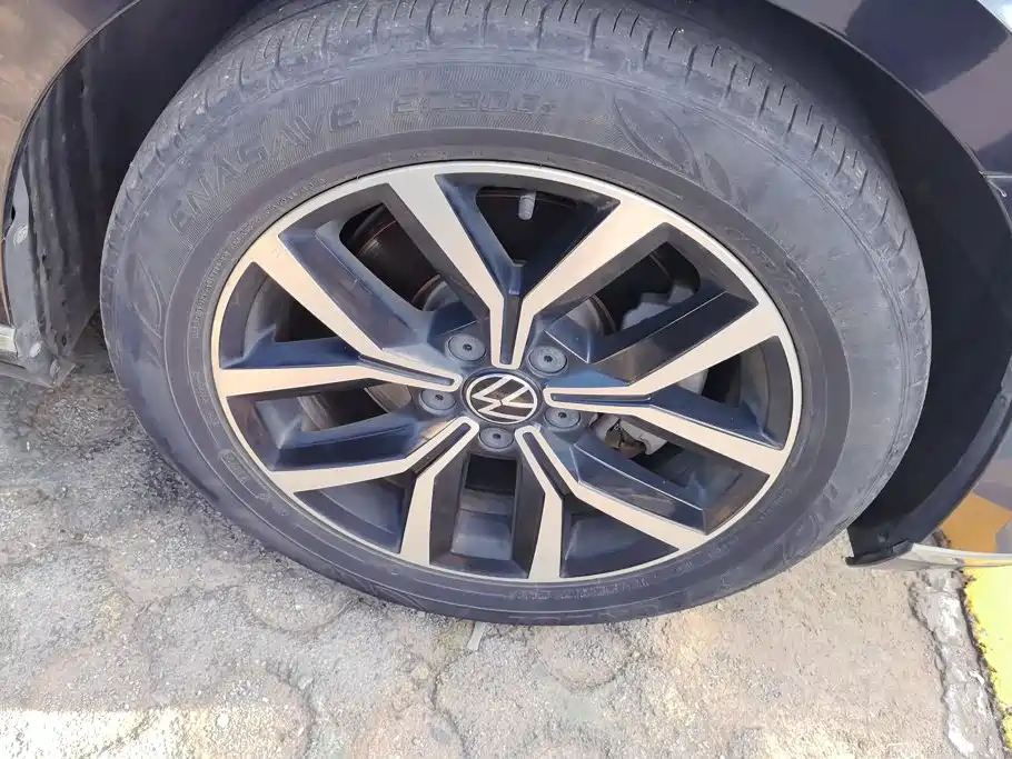 Volkswagen Magotan — миниатюра 6