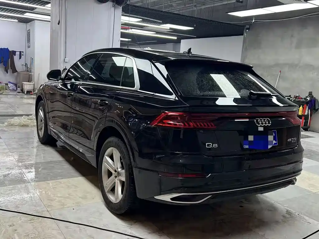 Audi Q8 — миниатюра 5