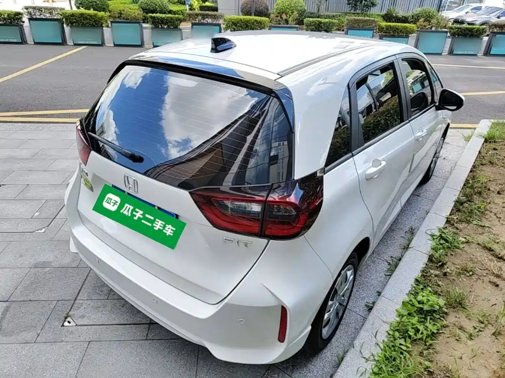 Honda Fit — миниатюра 7