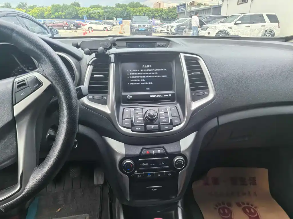 Changan Eado 2015 1.6L MT Luxury V