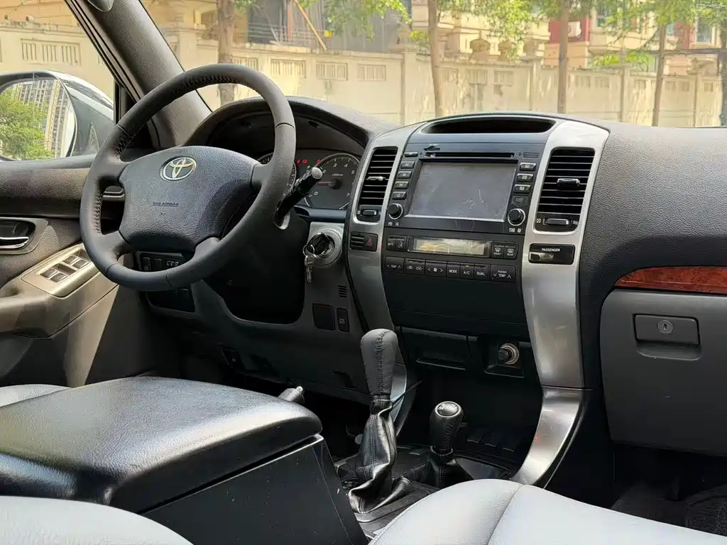 Toyota Prado (Import) — миниатюра 15