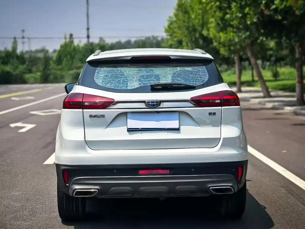 Geely Boyue — миниатюра 5