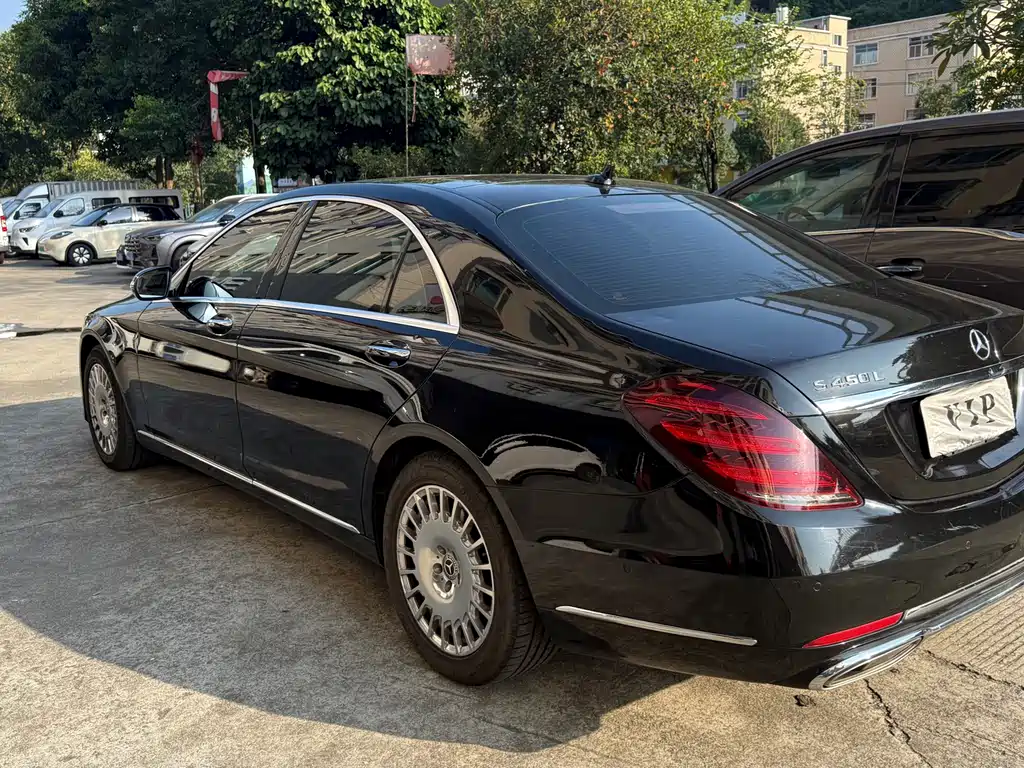 Mercedes-Benz S-Class — миниатюра 5