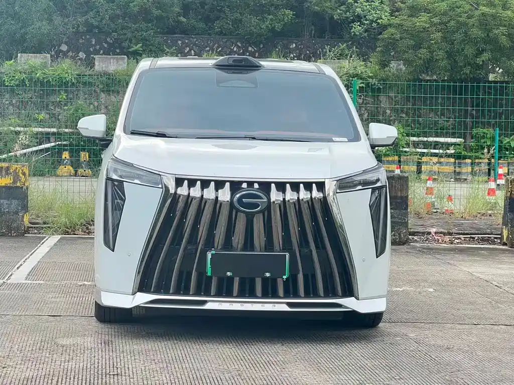 GAC Motor Trumpchi Xiangwang M8 — миниатюра 2