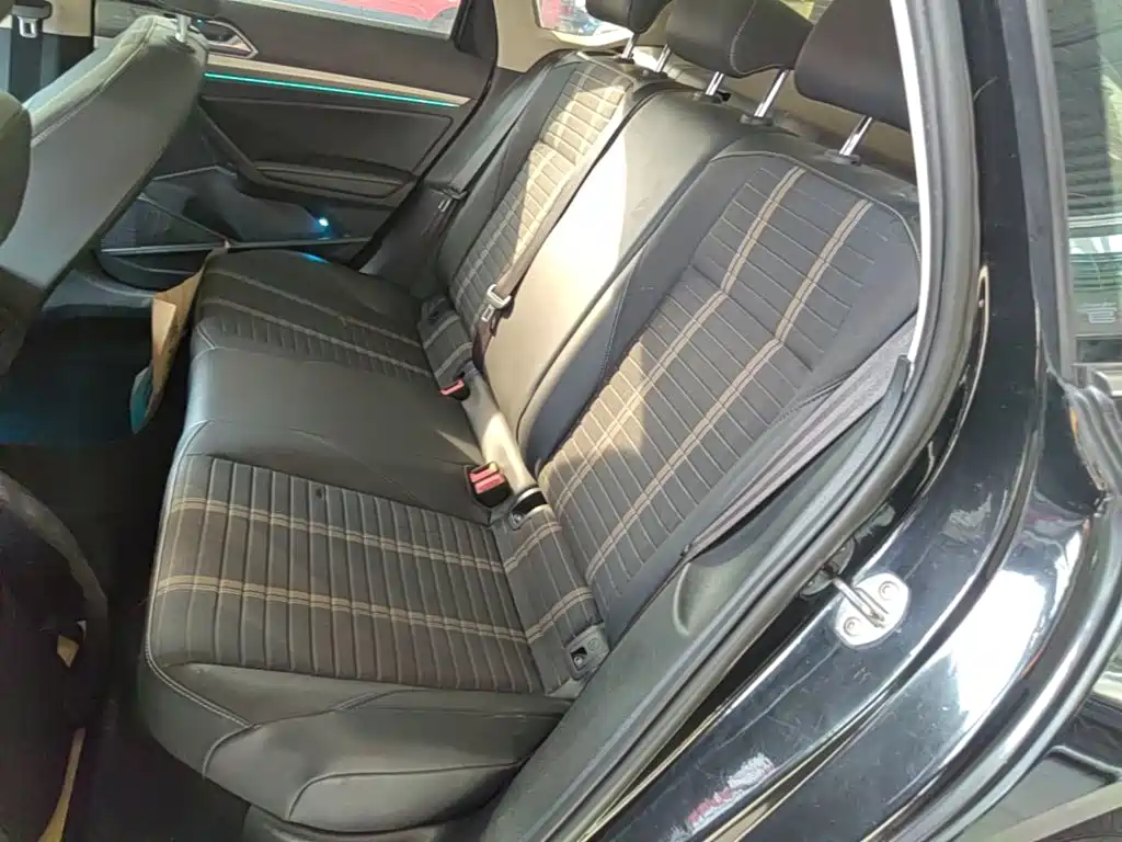 Volkswagen Lavida — миниатюра 17