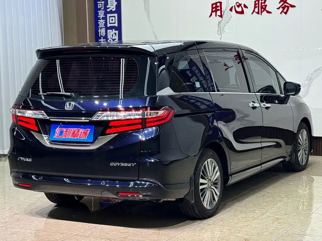 Honda Odyssey — миниатюра 6