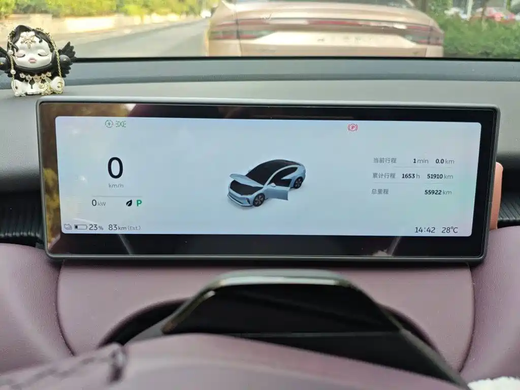 NIO ET5 — миниатюра 4