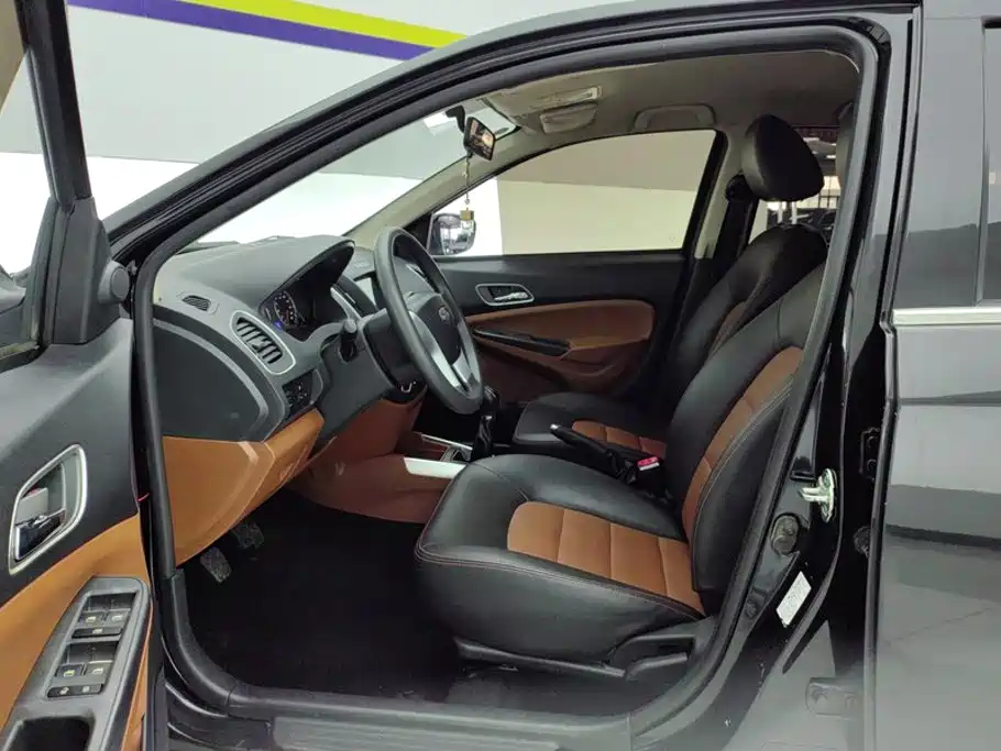 Geely King Kong — миниатюра 9