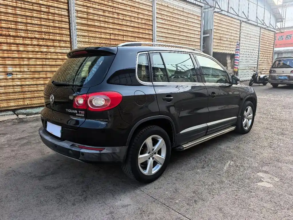 Volkswagen Tiguan — миниатюра 3