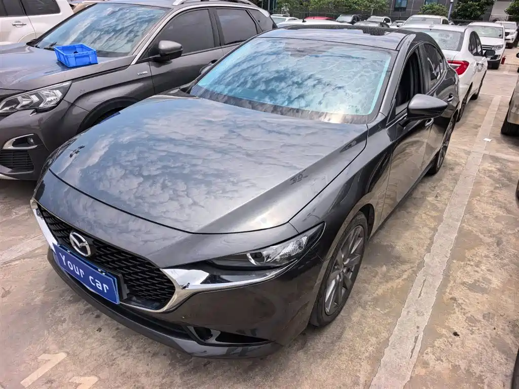 Купить Mazda 3 Axela