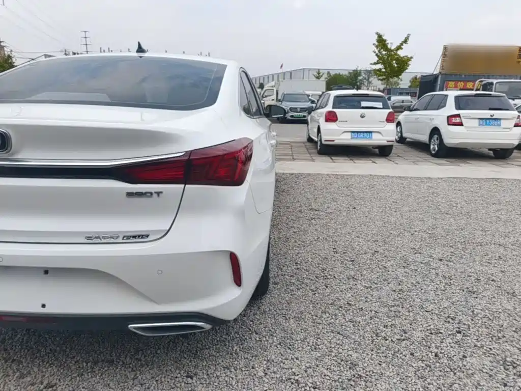 Changan Eado — миниатюра 8