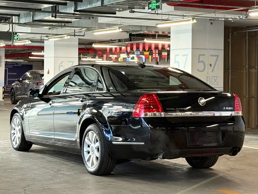 Buick Park Avenue — миниатюра 4