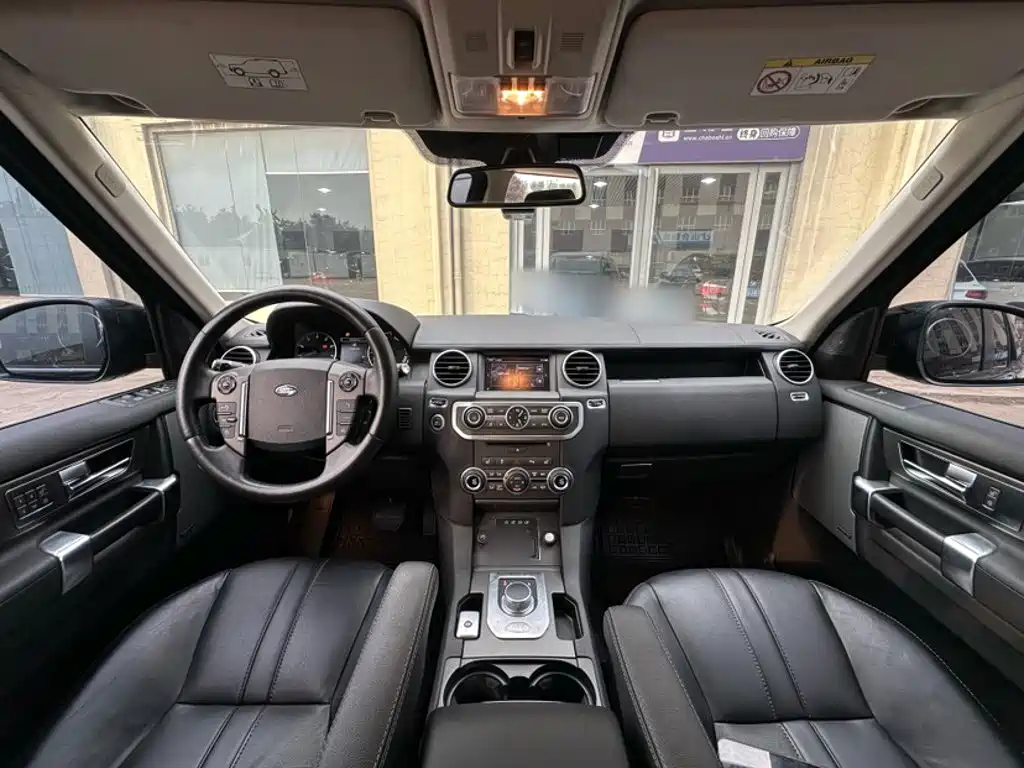 Land Rover Discovery — миниатюра 16