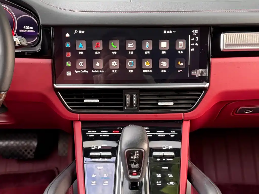 Porsche Cayenne — миниатюра 13
